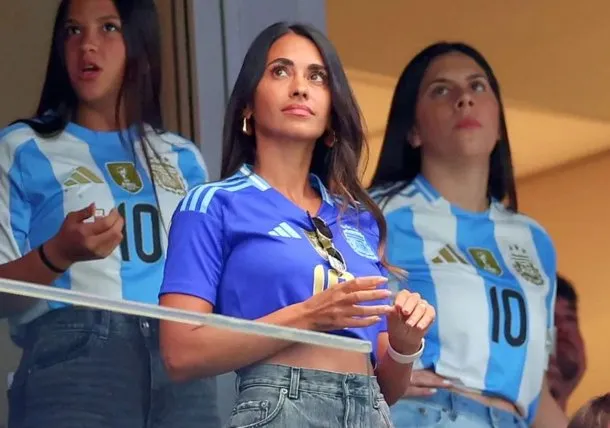 antonela-roccuzzo